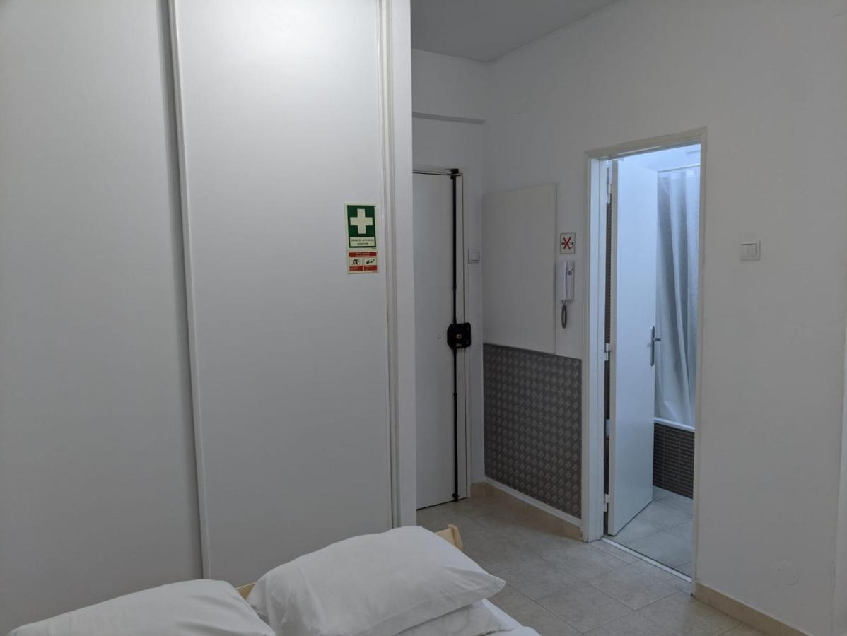 In Bed With Lisbon 15E Apartment Amadora Ngoại thất bức ảnh